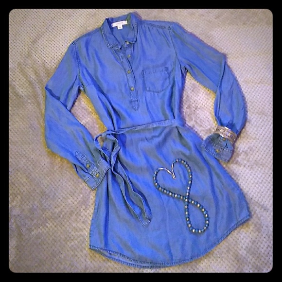 Adam Levine Collection Dresses & Skirts - *SALE NEW! Adam Levine ~ Chambray Midi Dress